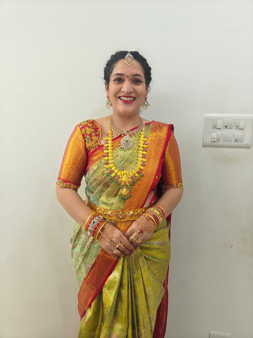 Traditional bridal glam